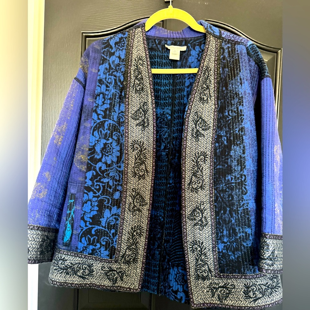 John Mark Women's Blue, purple and Black Patterned quilted jacket